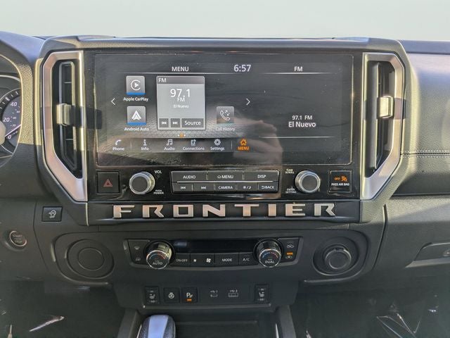 2025 Nissan Frontier SV