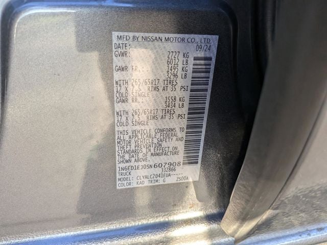 2025 Nissan Frontier SV