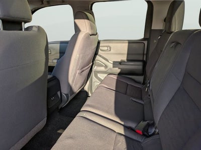 2022 Nissan Frontier S