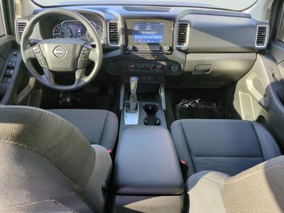 2024 Nissan Frontier SV