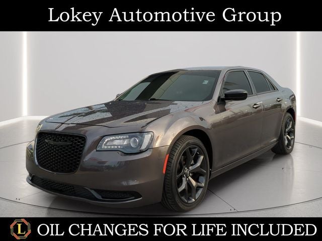2023 Chrysler 300 Touring