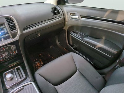 2023 Chrysler 300 Touring