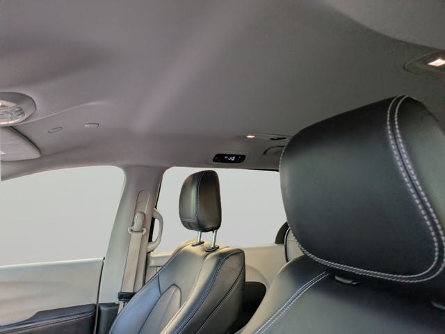 2024 Chrysler Pacifica Select