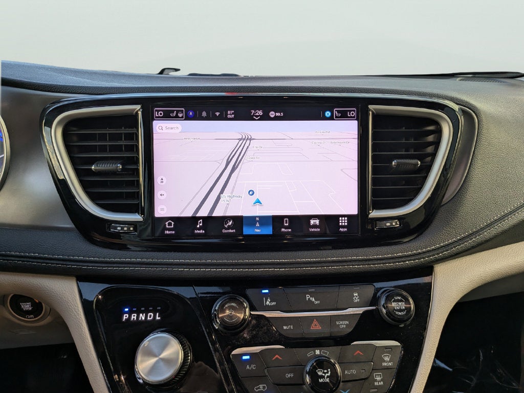 2024 Chrysler Pacifica Select