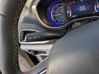 2024 Chrysler Pacifica Select