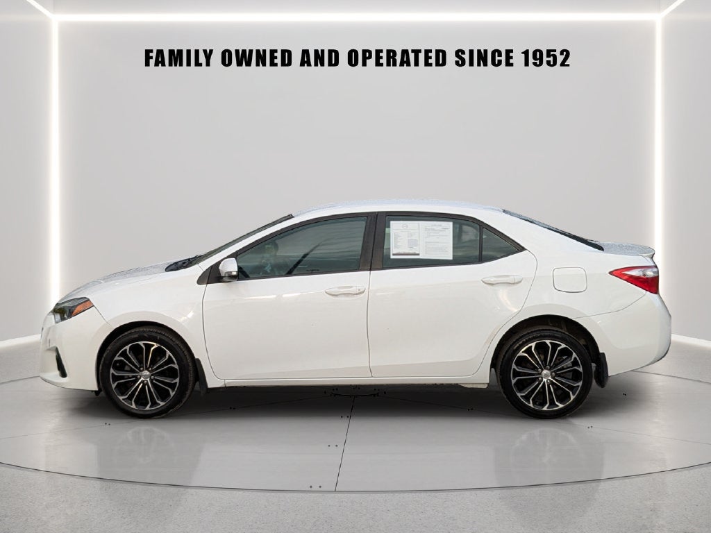 2015 Toyota Corolla S Plus