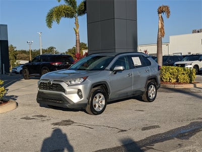 2021 Toyota RAV4 XLE