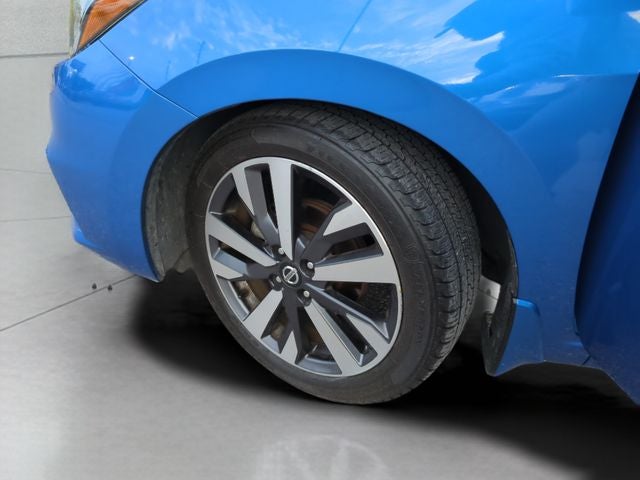 2021 Nissan Versa 1.6 SR