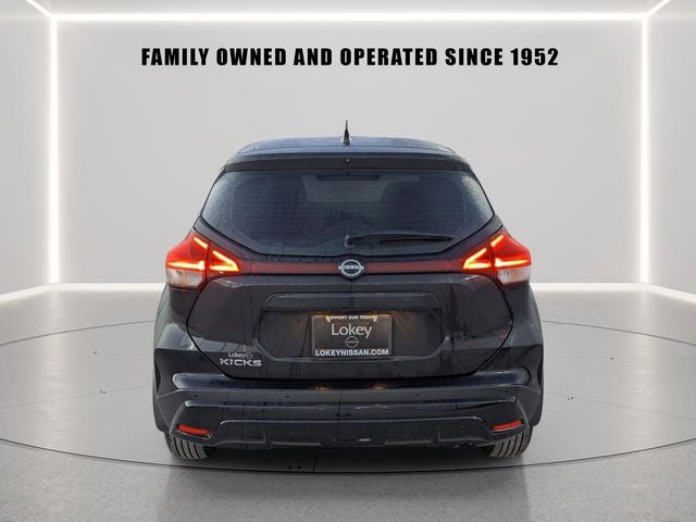2025 Nissan Kicks Play S