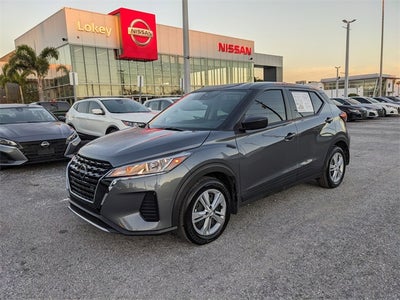 2025 Nissan Kicks Play S