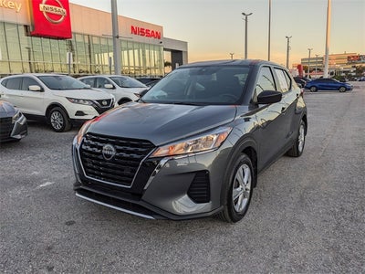 2025 Nissan Kicks Play S
