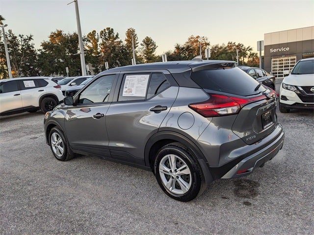 2025 Nissan Kicks Play S
