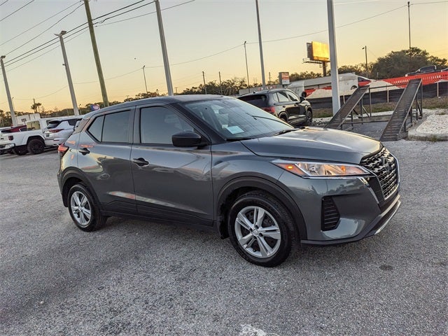2025 Nissan Kicks Play S