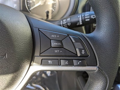 2022 Nissan Kicks SV