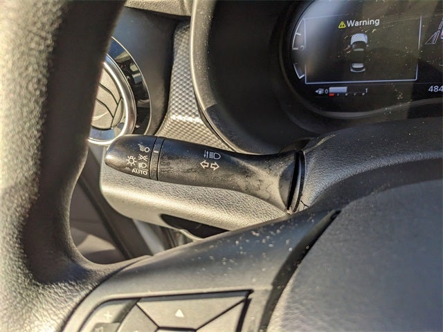 2022 Nissan Kicks SV