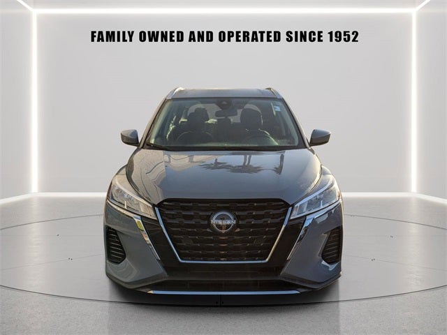 2022 Nissan Kicks SV