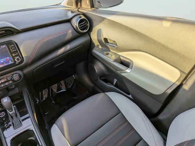 2024 Nissan Kicks SR Premium
