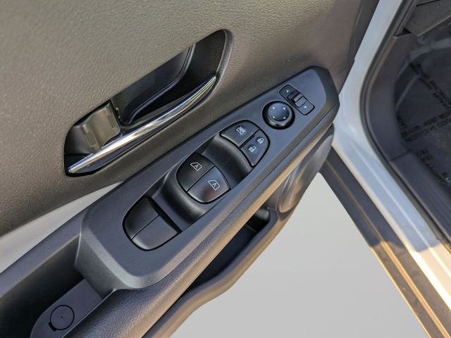 2024 Nissan Kicks SR Premium