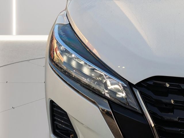 2024 Nissan Kicks SR Premium
