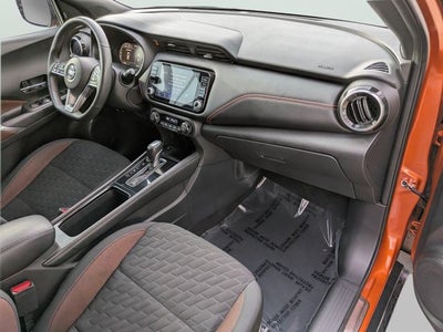 2021 Nissan Kicks SR
