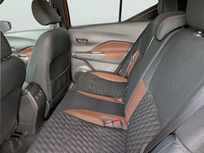 2021 Nissan Kicks SR