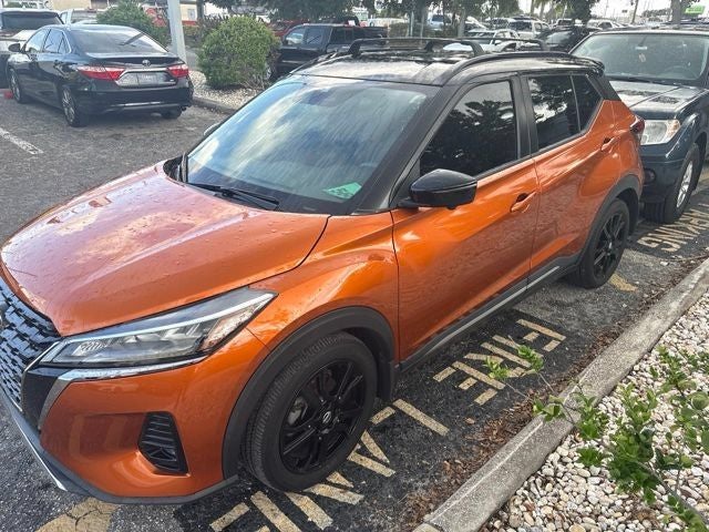 2021 Nissan Kicks SR