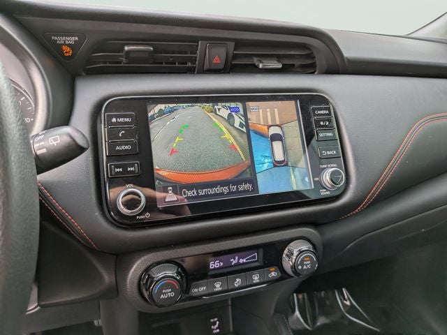 2021 Nissan Kicks SR