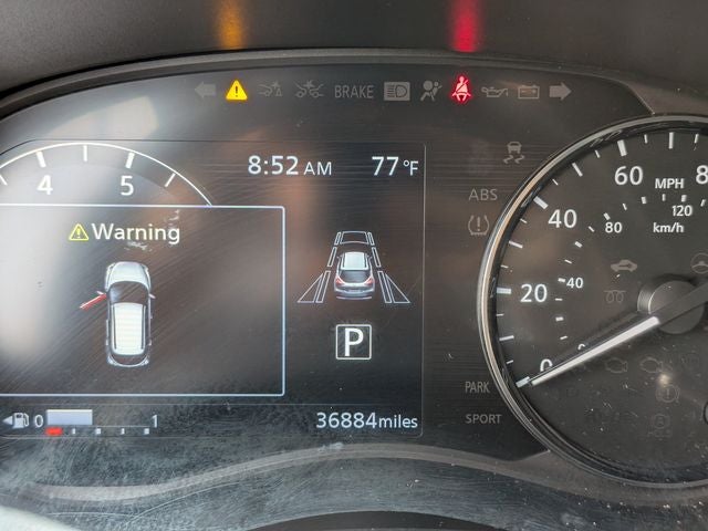 2021 Nissan Kicks SR