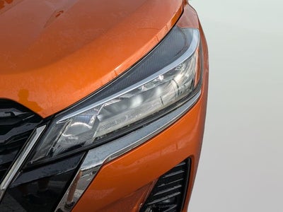 2021 Nissan Kicks SR