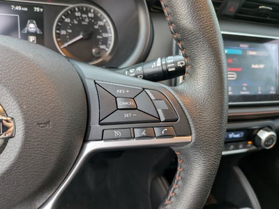 2020 Nissan Kicks SR