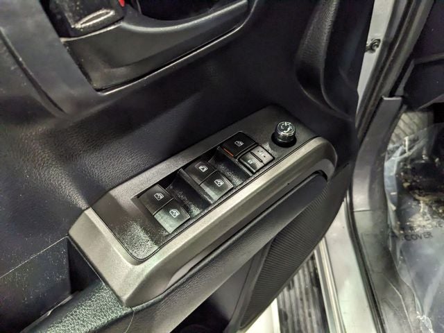 2018 Toyota Tacoma SR5 V6