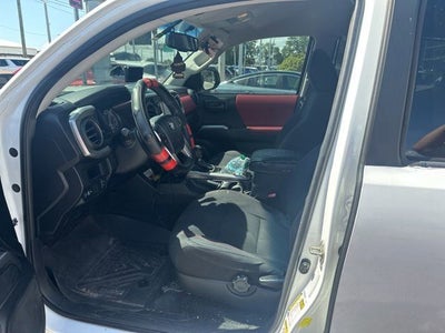 2017 Toyota Tacoma SR5 V6