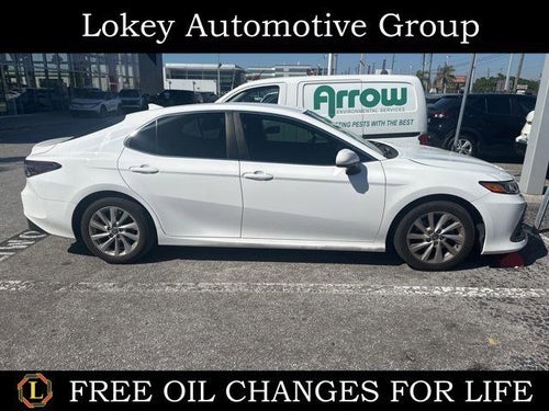 2022 Toyota Camry LE