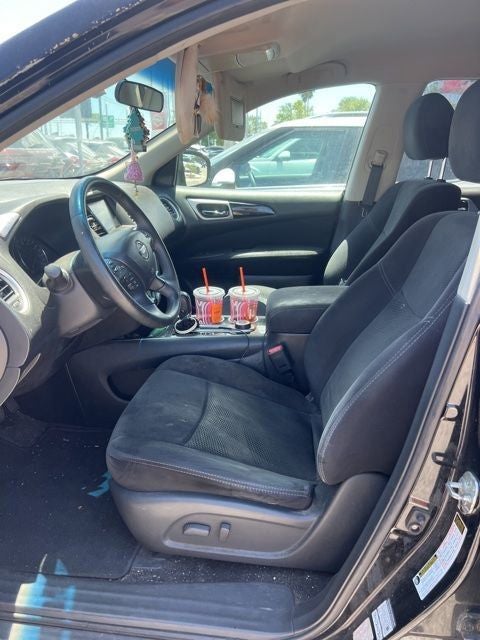 2013 Nissan Pathfinder SV