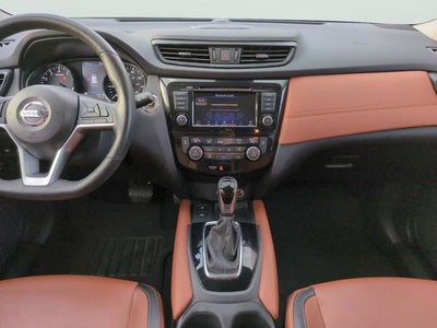 2019 Nissan Rogue SL **Platinum Reserve Interior**