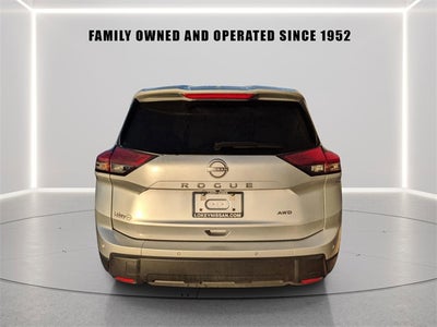 2025 Nissan Rogue SV