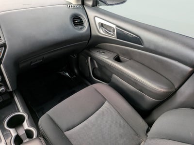 2020 Nissan Pathfinder S