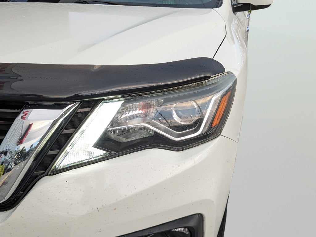 2020 Nissan Pathfinder S