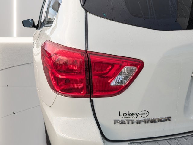 2020 Nissan Pathfinder S