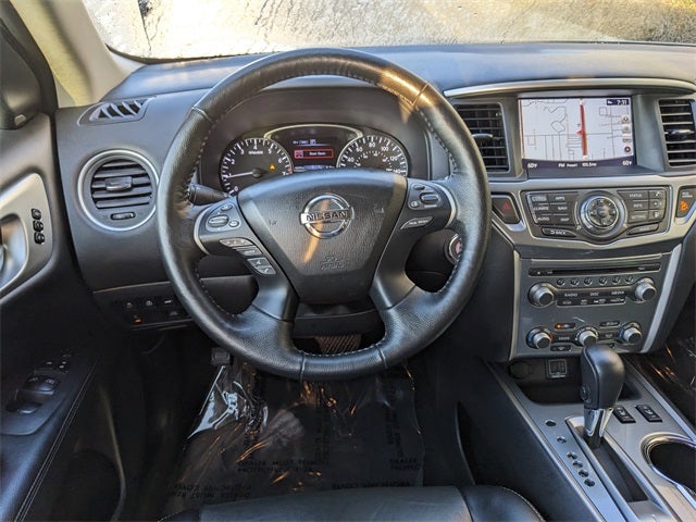 2020 Nissan Pathfinder SL