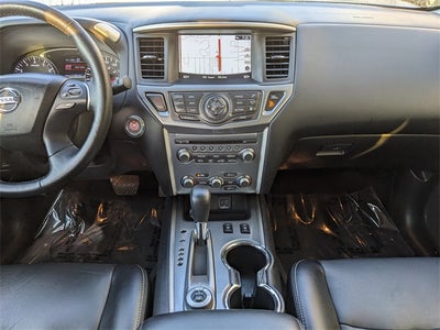 2020 Nissan Pathfinder SL