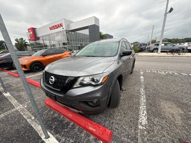 2019 Nissan Pathfinder SV