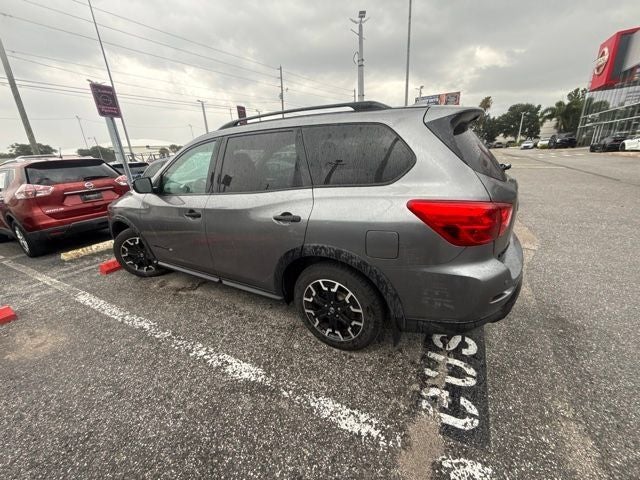 2019 Nissan Pathfinder SV
