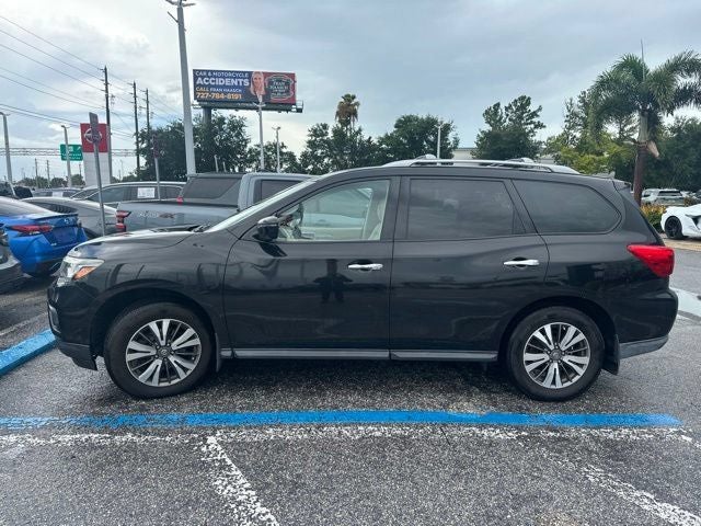 2018 Nissan Pathfinder SL