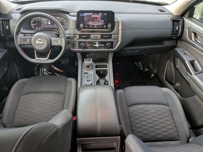 2023 Nissan Pathfinder S