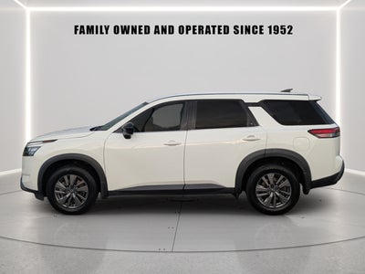 2023 Nissan Pathfinder S
