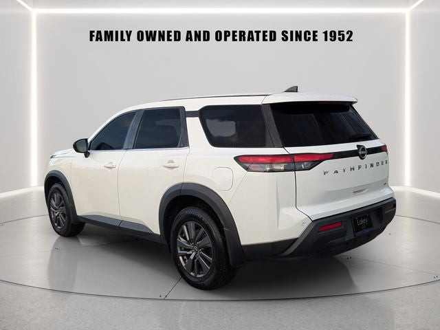 2023 Nissan Pathfinder S