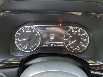 2022 Nissan Pathfinder SV