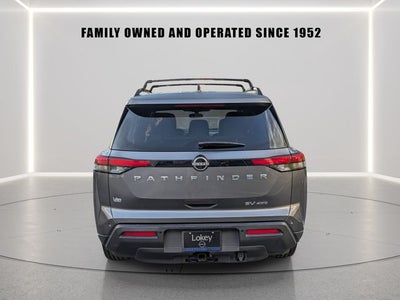 2022 Nissan Pathfinder SV