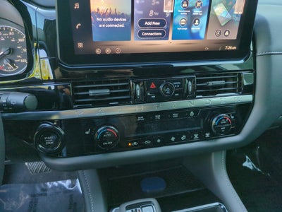 2026 Nissan Pathfinder SV